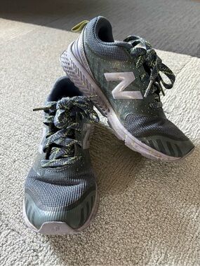 New Balance Kids Gray Sneakers with Yellow Speckle